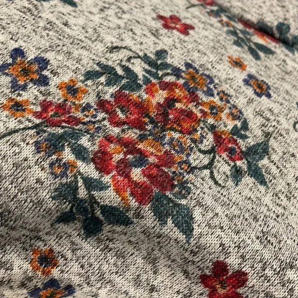 Crop top sweater - Picture 7 of 14